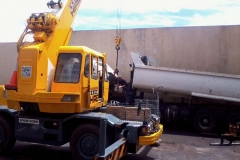 Kobelco-16T-Crane-02